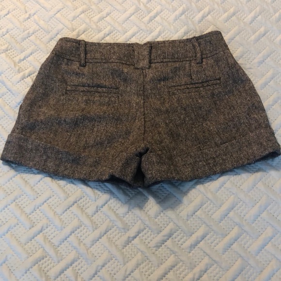Wool Blend Shorts - Picture 3 of 6